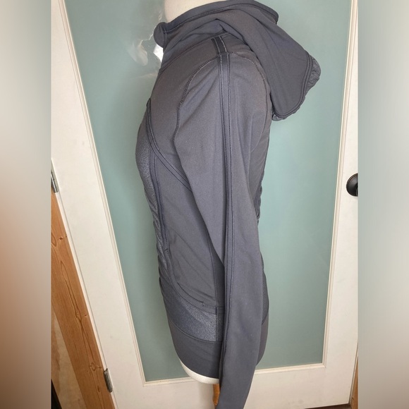 Lululemon hoodie - Picture 5 of 6